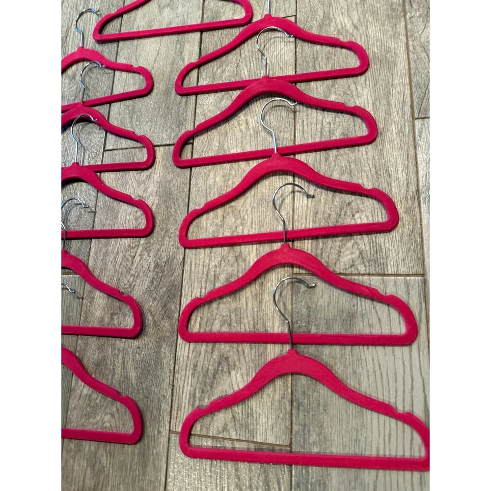 10 Pack Hot Pink Velvet Slim‎ Non Slip Hangers Clothes Garment Organizer Metal